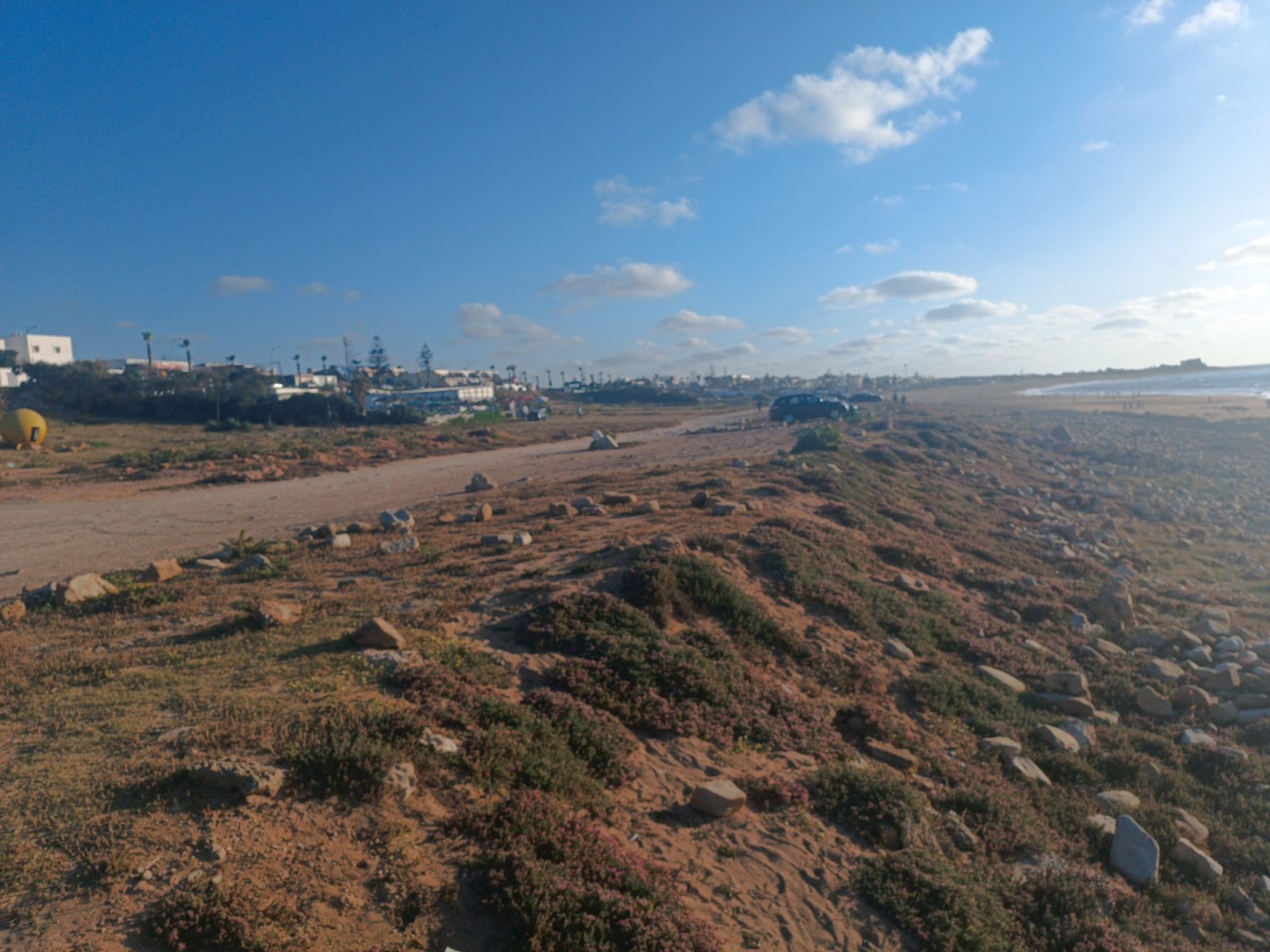 دار بوعزة..السلطات تنذر أرباب المقاهي ومخاوف من تكرار سيناريو سابق