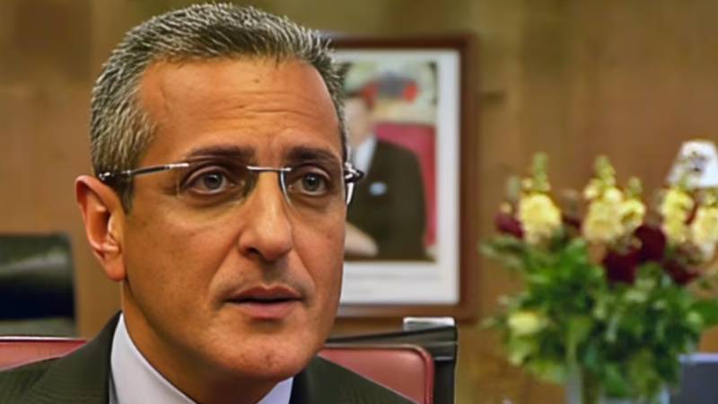 عائلة المحافظة العقارية تعزي السيد المدير العام كريم تاجموعتي في وفاة المشمولة برحمة الله والدته