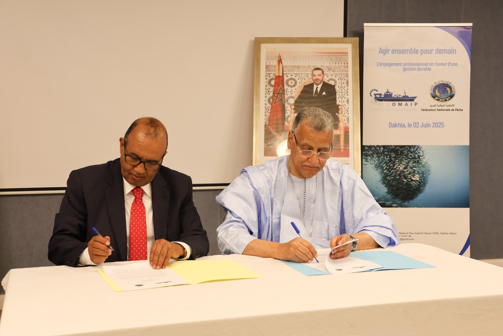   الكونفدرالية المغربية لأرباب مراكب ومعامل صيد السمك السطحي (COMAIP) وفدرالية الصيد البحري الموريتانية (FNP) يعززان شراكتهما من أجل صيد مستدام وتنسيق إقليمي مشترك   